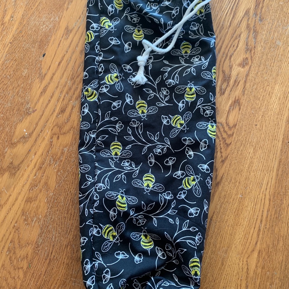 Plastic bag holder